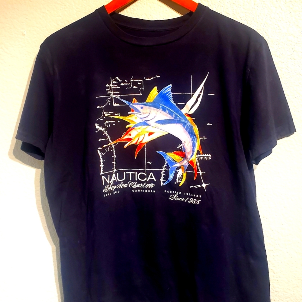 Nautica t-shirt with fish design